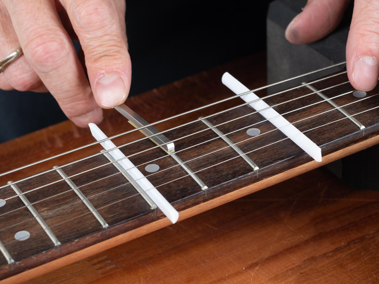 Understring Fret Polisher with Kovax Tolecut Set