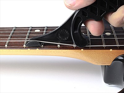 ストリングストレッチャ