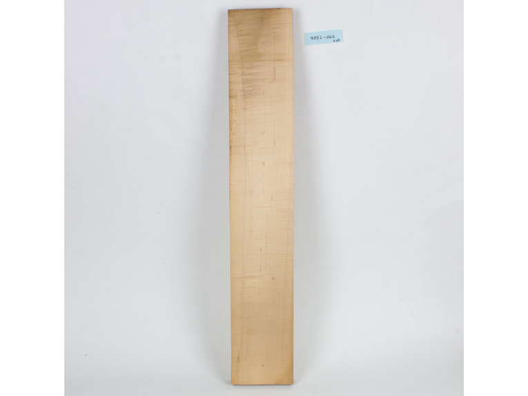 バイオリン製作用の木材メイプル 裏板と スクロール・ネック用木材の